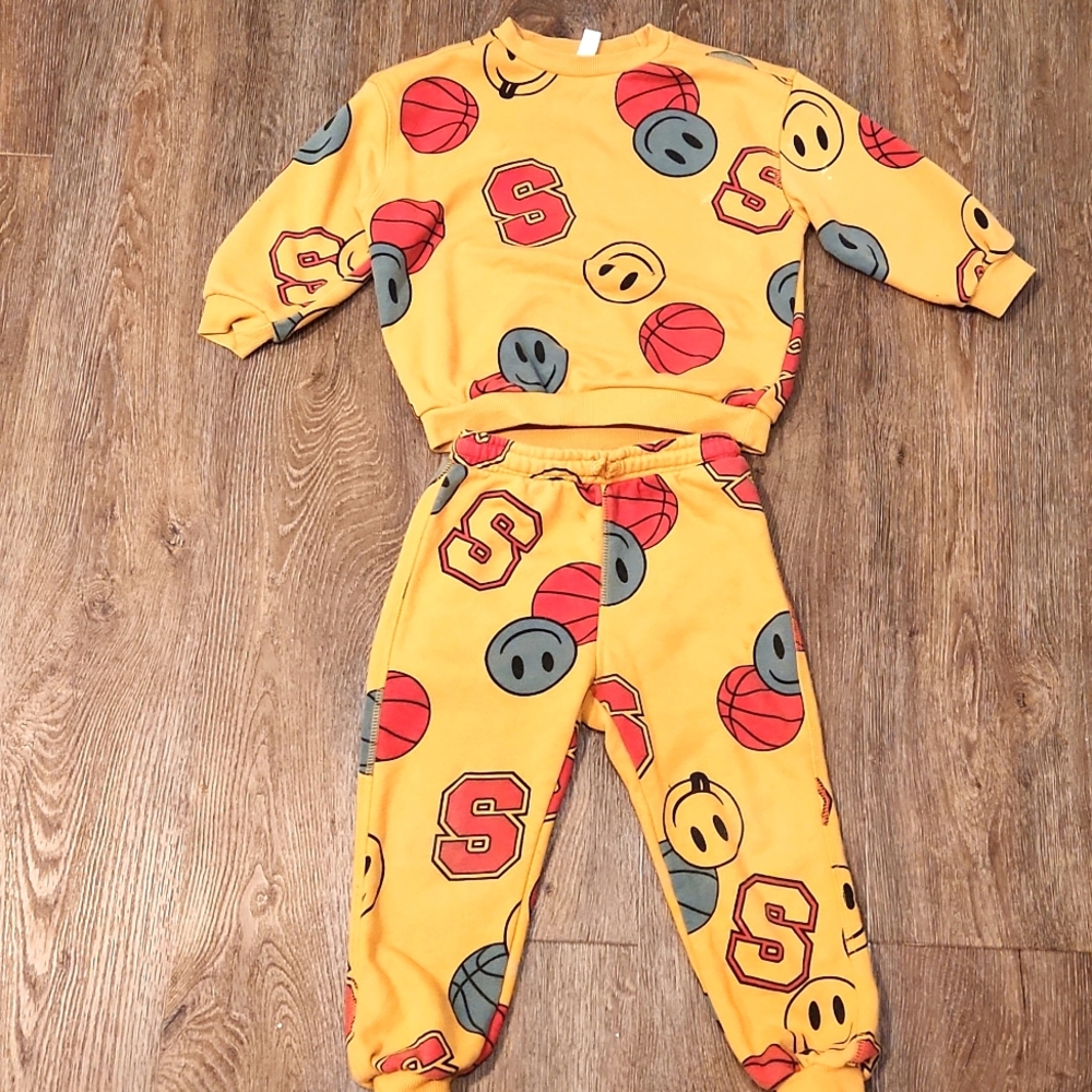 Sweatshirt & Sweatpants Combo Toddler Boy Size 4T